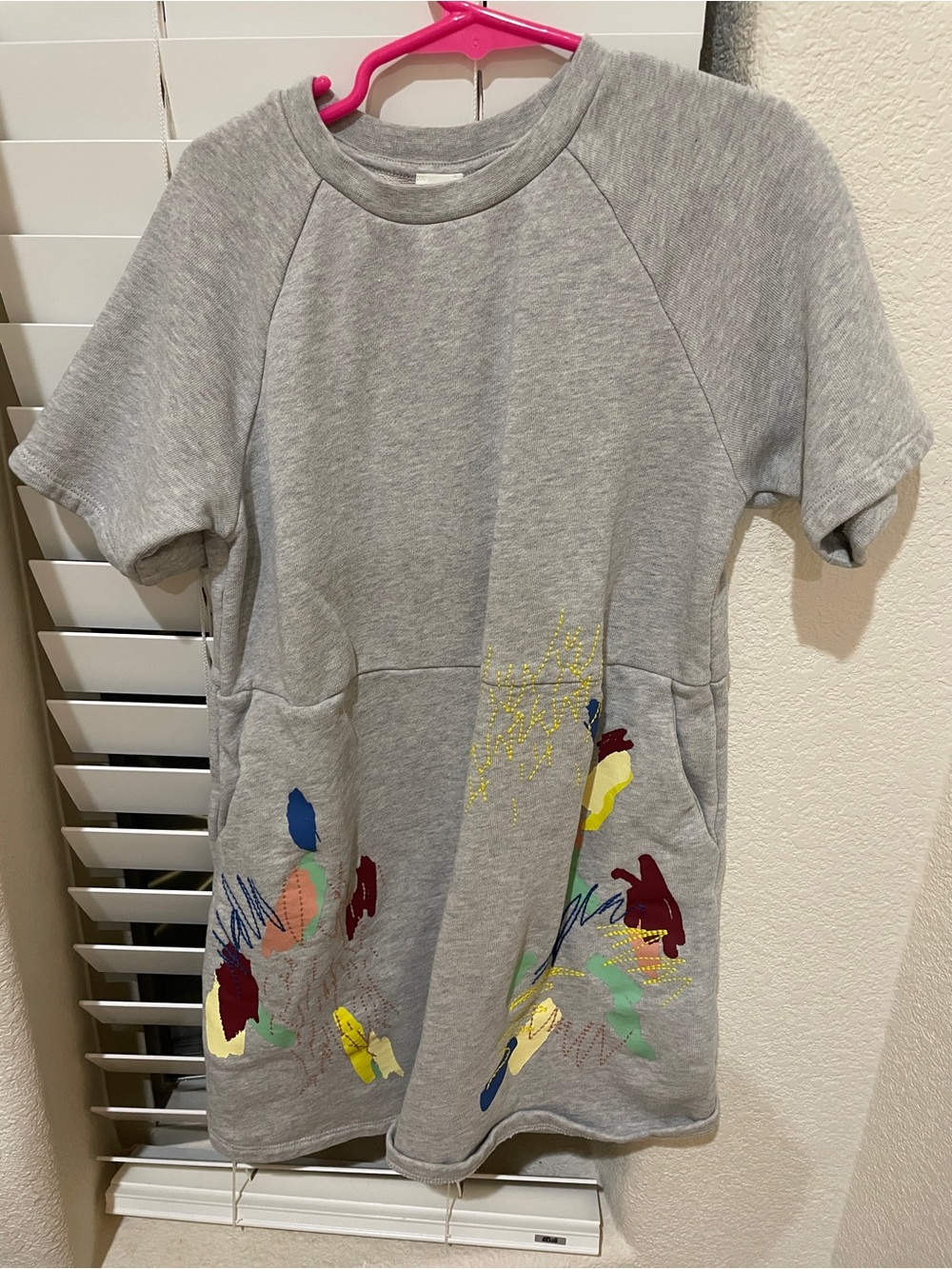 COS Gray Short-Sleeve Sweatshirt Dress with Multicolor Floral Appliqué girl 6-8Y